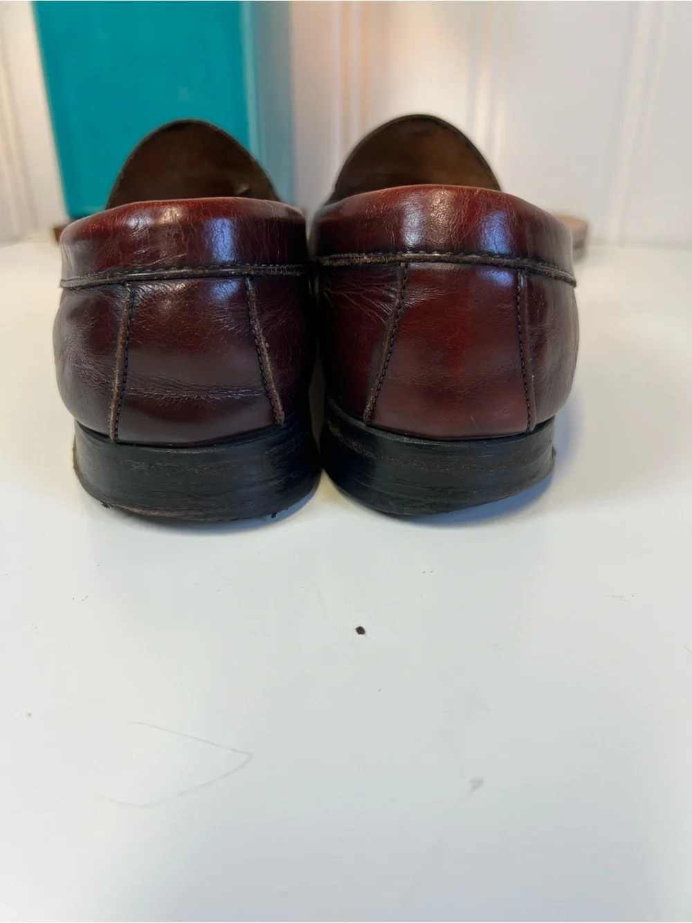 Vintage GH Bass Weejuns Oxblood Burgundy Leather Penny Loafers Made in USA 8 men